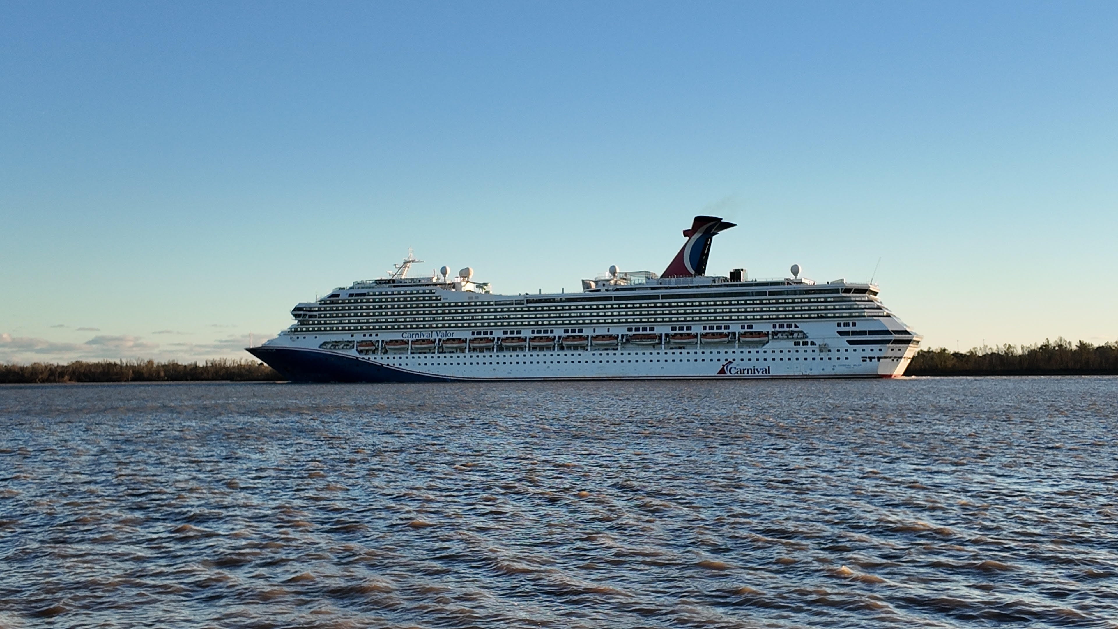 Set Sail for Success: Published Author Opportunities on Cruises